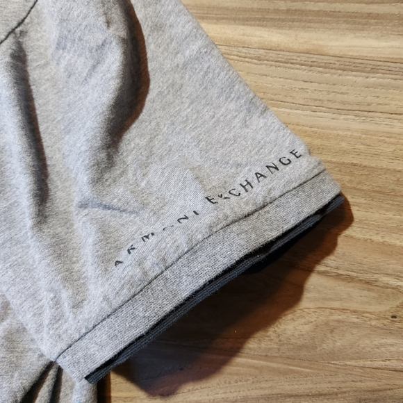 Armani exchange tshirt - Picture 2 of 4